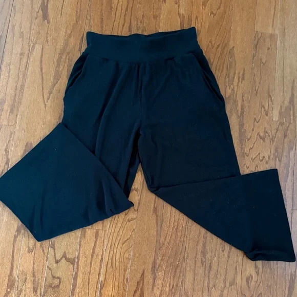 Women's Brushed Bamboo Wide Leg Pull-On Pant - Picture 4 of 4